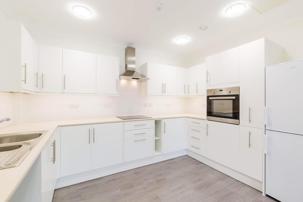 Liberham Lodge - Bookham- kitchen 