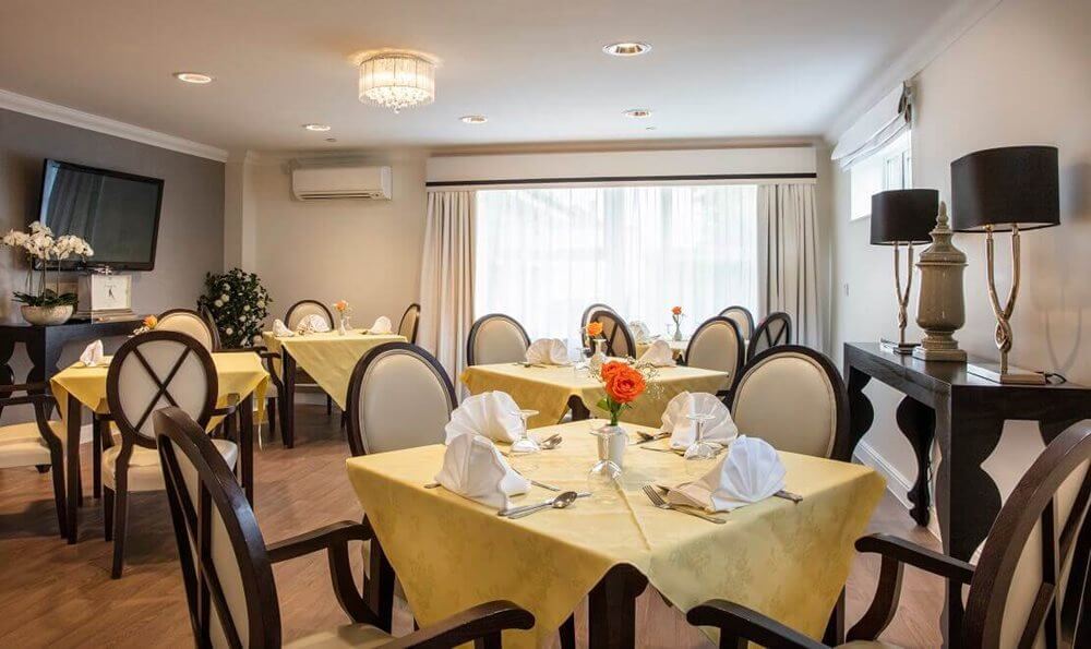 Domestic Bank - Chingford- dining room