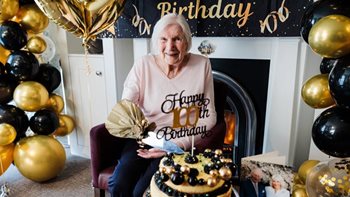 ‘No smoking!’ says Newmarket centenarian on milestone birthday