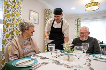 Managing weight in older people with dementia