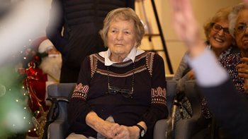 School joins Altrincham care home for a journey into Christmas past