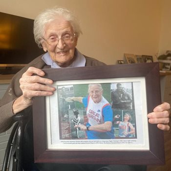 Former Olympian shares advice for young women in sport