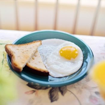 Blue light breakfast - free event at Woodland Court