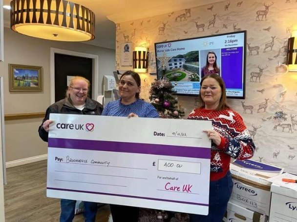 Host Bank - Murrayside steps donation 