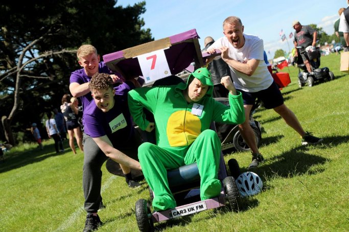 Ferndown Manor - pram-race-2 image