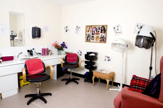 Muriel Street - i-rcs-muriel-street-hair-salon2 image