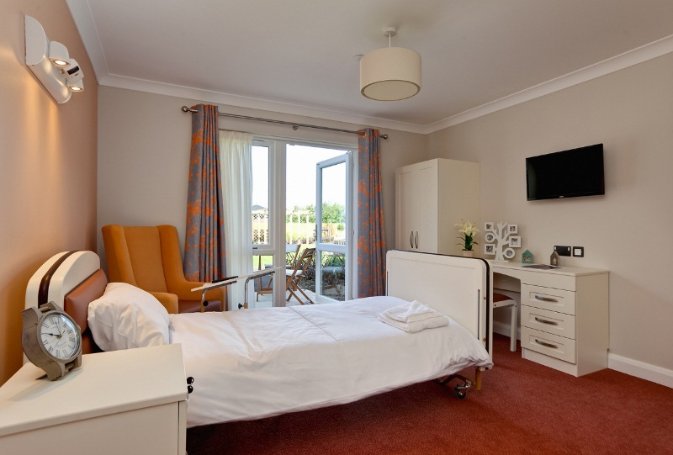 Care Assistant bank - bedroom image