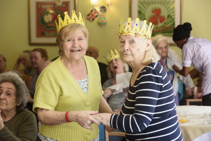 Second Chef Bank - jean-up-dancing-with-her-frien-brenda-taylor_1 image