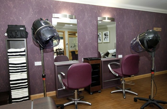 Sous Chef - The Potteries hair salon