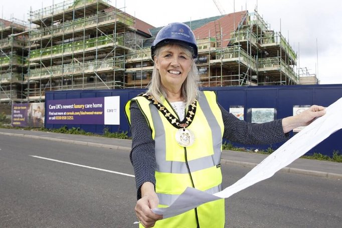 Team Leader Care - dashwood-topping-out-3_1 image