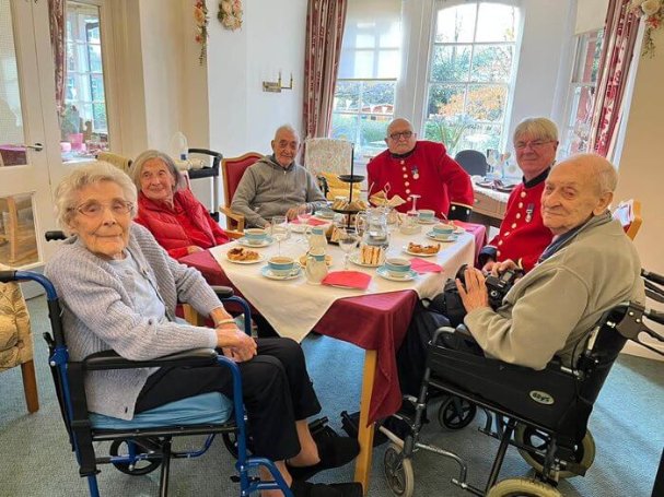 Elizabeth Lodge - Elizabeth Lodge Chelsea pensioners 