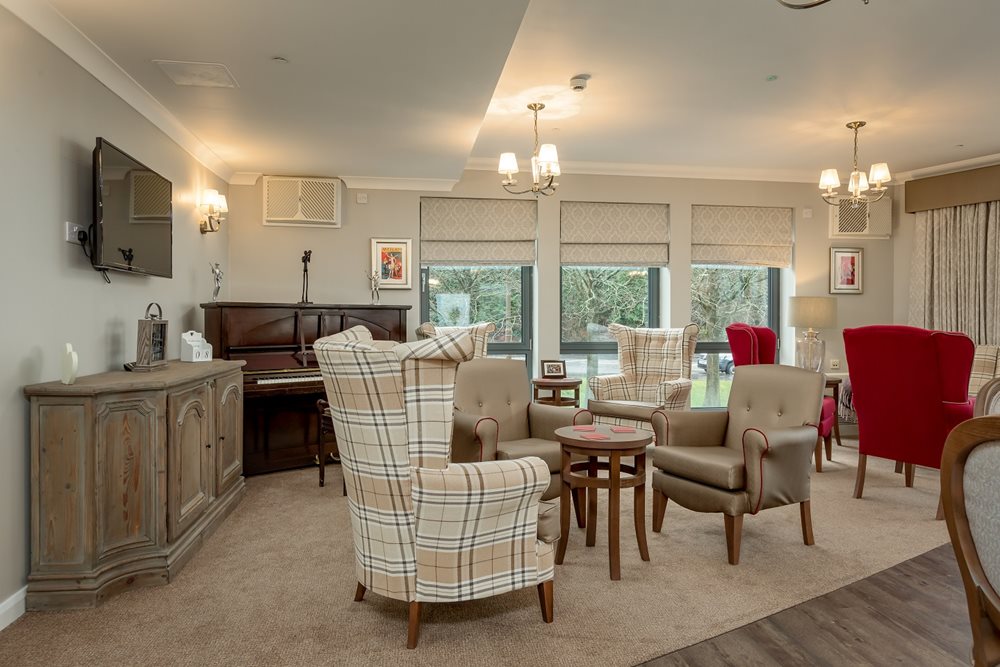 Why work at Cairdean House