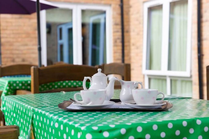 Head Chef - Sherwood Grange tea set