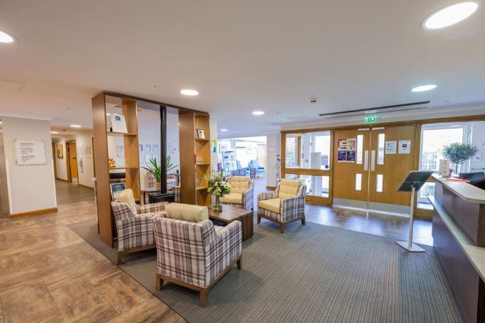 Bank Team Leader Care - Perry Manor lounge