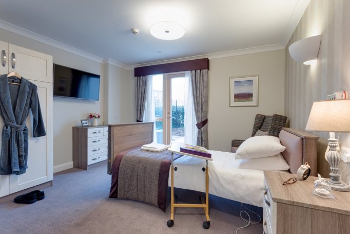 Mountbatten Grange - gf-premium-room-3-004-2-enfused image