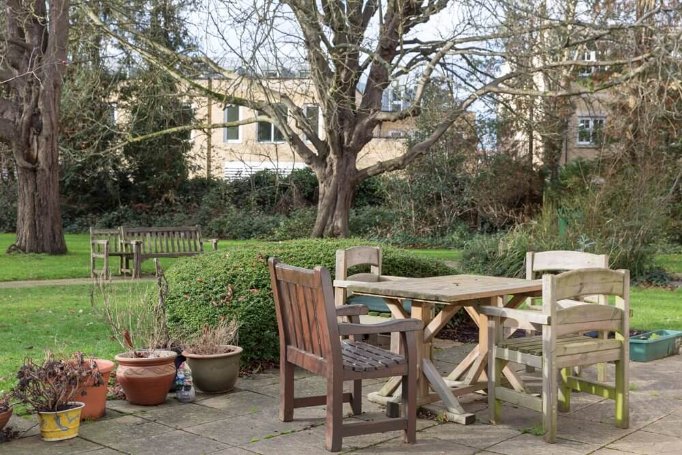 Domestic - laurel dene garden 